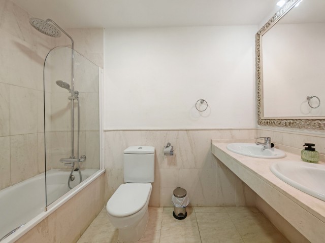 Appartement avec 2 Chambres  à Calahonda