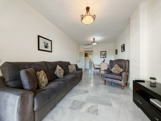 2 Bedrooms Apartment in Calahonda