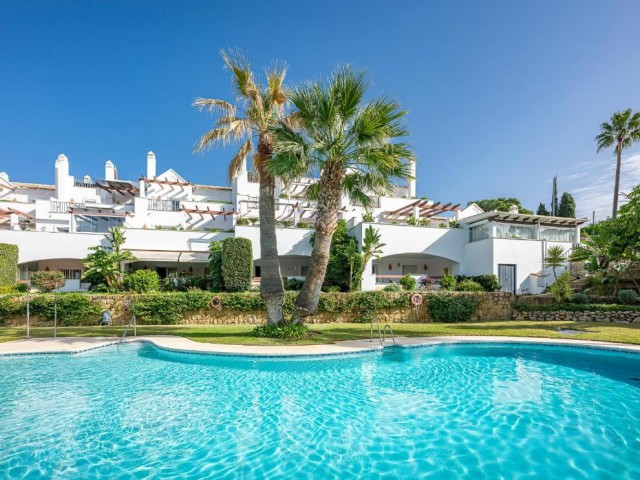 2 Soveroms Leilighet i Nueva Andalucía