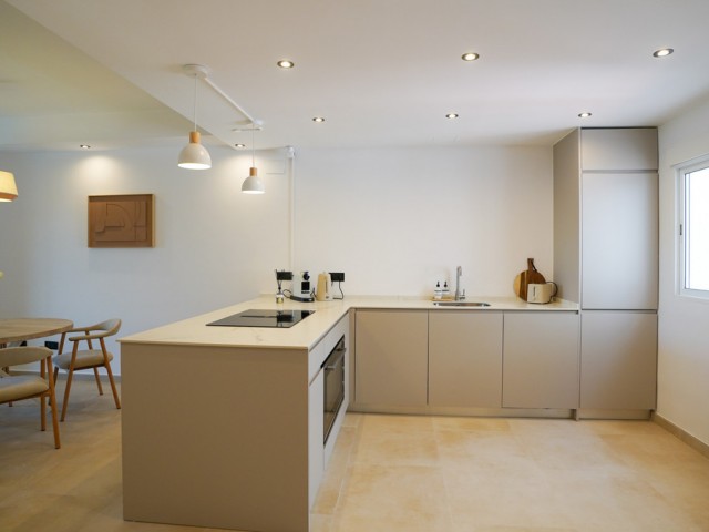 2 Soveroms Leilighet i Nueva Andalucía