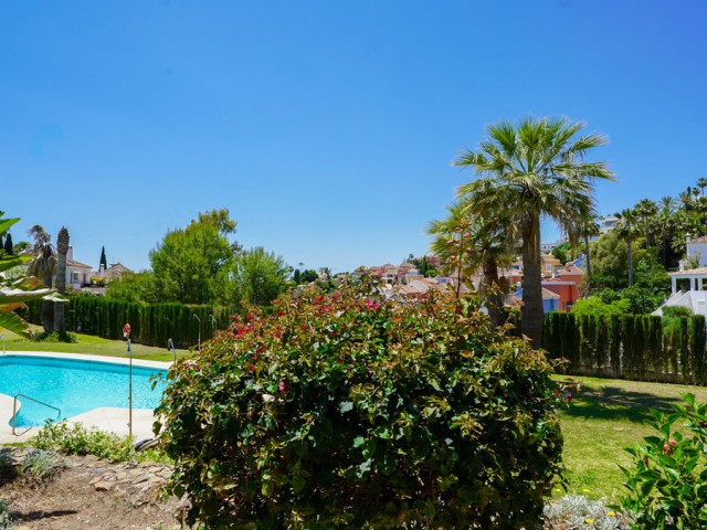 2 Soveroms Leilighet i Nueva Andalucía