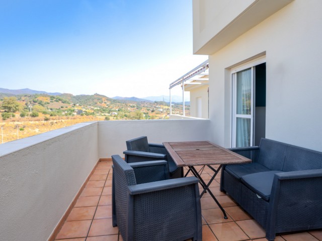 3 Bedrooms Apartment in Estepona