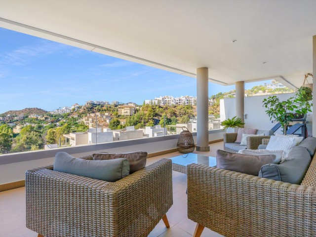 3 Bedrooms Apartment in Benahavís