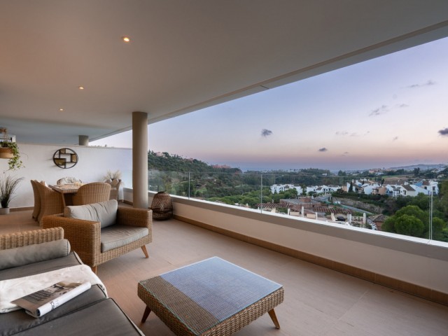 3 Bedrooms Apartment in Benahavís