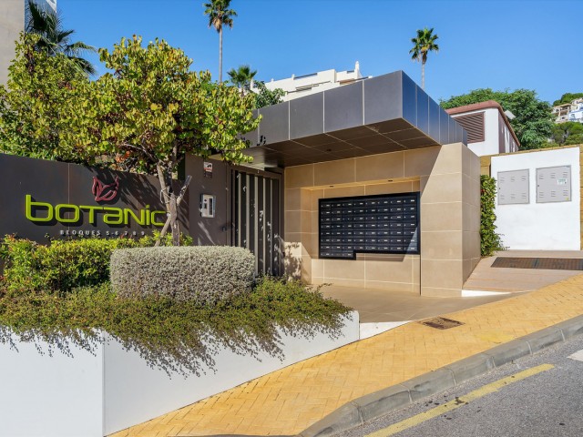 3 Bedrooms Apartment in Benahavís