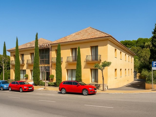 Commercial, Marbella