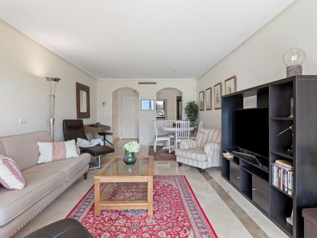 3 Bedrooms Apartment in Benahavís