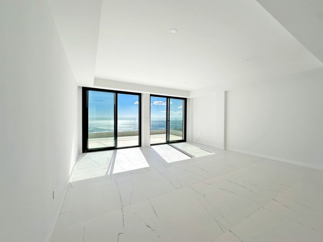 Penthouse in Casares Playa