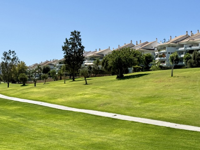 Leilighet, Guadalmina Baja, R5153125