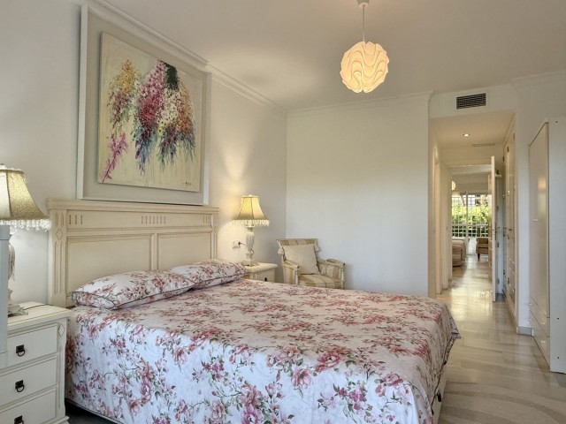 2 Slaapkamer Appartement in Guadalmina Baja