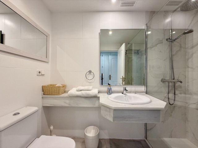 2 Slaapkamer Appartement in Guadalmina Baja