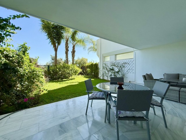 2 Slaapkamer Appartement in Guadalmina Baja