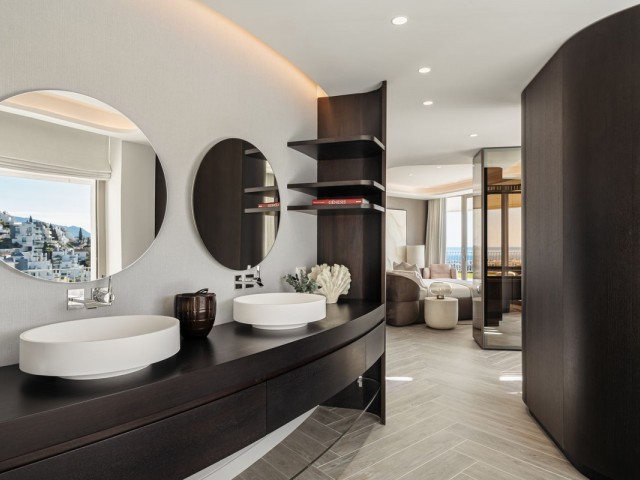 3 Bedrooms Apartment in Benahavís