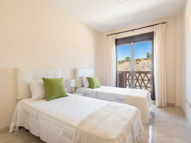 3 Bedrooms Townhouse in Estepona