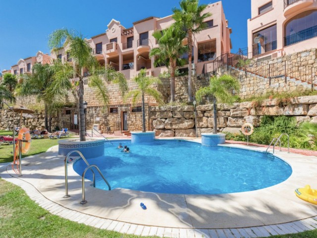 3 Bedrooms Townhouse in Estepona