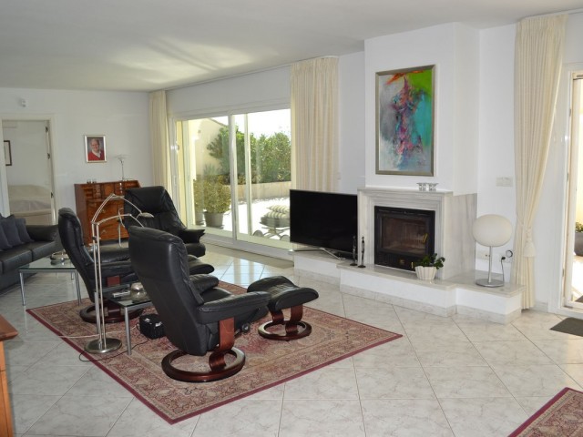 Villa avec 3 Chambres  à Sierrezuela