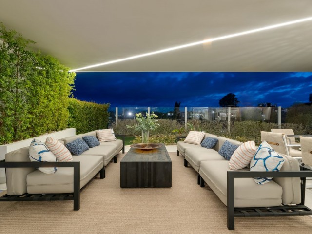 4 Soveroms Villa i Nueva Andalucía