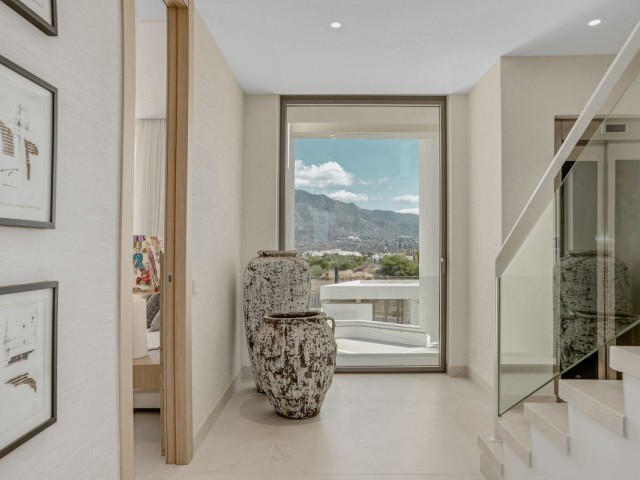 4 Soveroms Villa i Nueva Andalucía