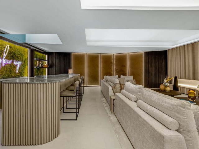 4 Soveroms Villa i Nueva Andalucía