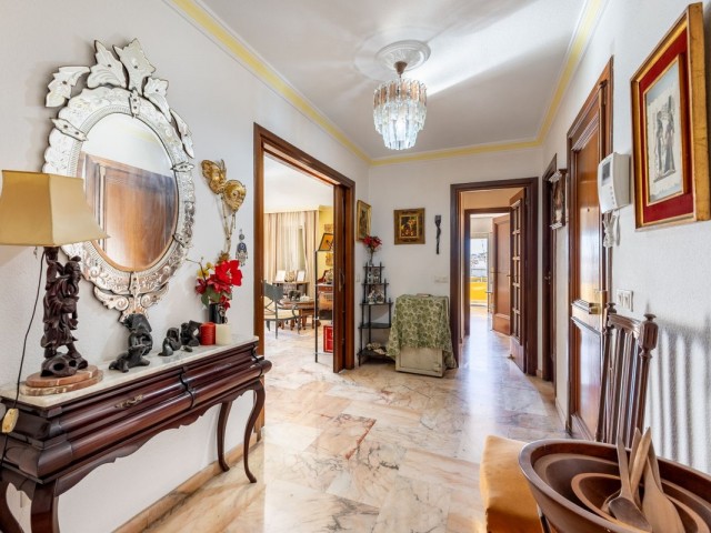 Appartement avec 6 Chambres  à Fuengirola
