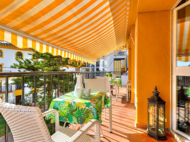 2 Bedrooms Apartment in Fuengirola