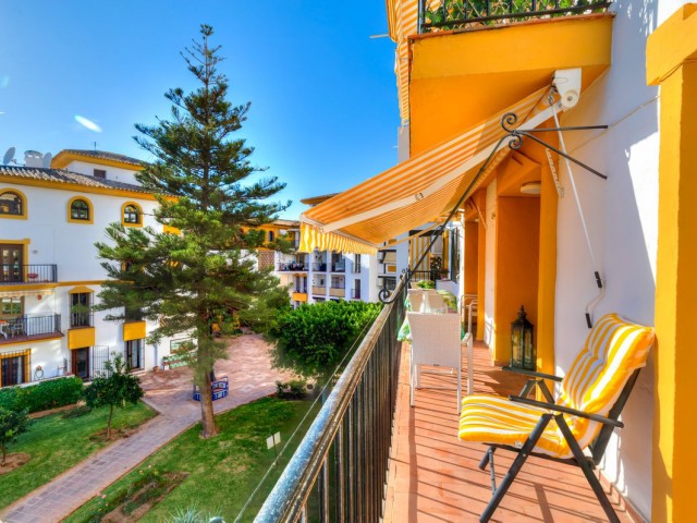 2 Bedrooms Apartment in Fuengirola