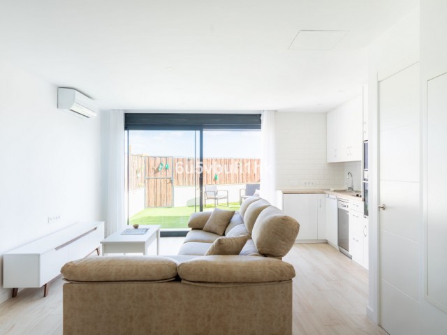 Maison mitoyenne avec 3 Chambres  à Benalmadena Costa