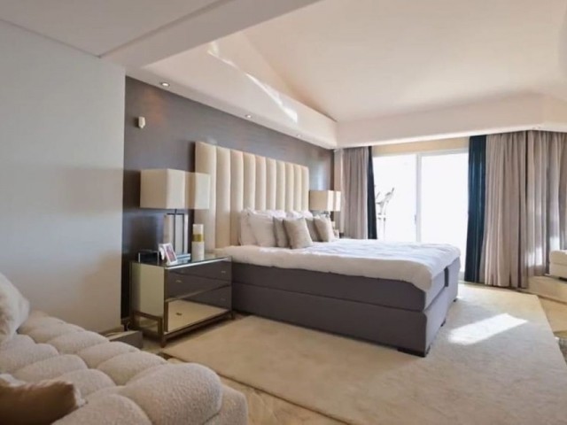 4 Bedrooms Apartment in Benalmadena Costa