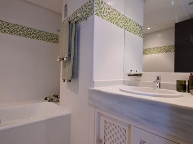 4 Bedrooms Apartment in Benalmadena Costa