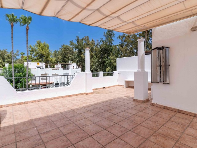 3 Bedrooms Townhouse in Nueva Andalucía