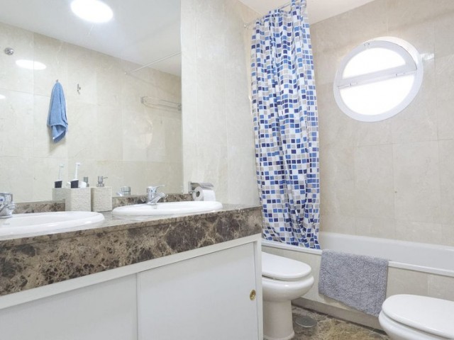 Penthouse avec 3 Chambres  à Benalmadena Costa