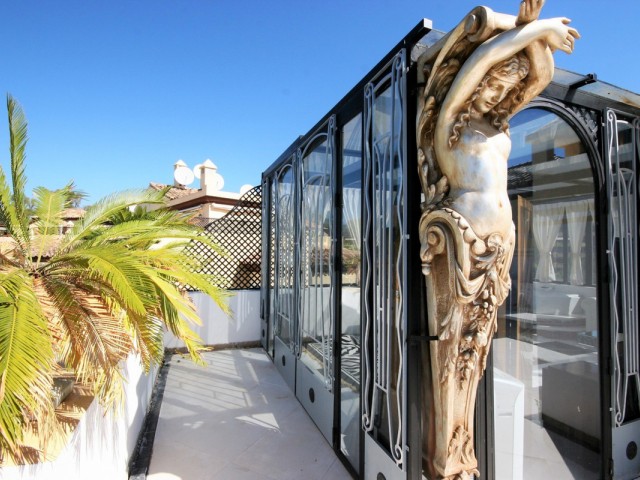 Penthouse in Guadalmina Alta