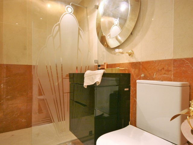 Kattohuoneisto Guadalmina Alta