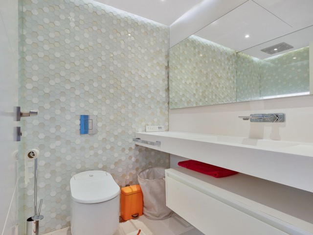 Penthouse avec 3 Chambres  à San Pedro de Alcántara