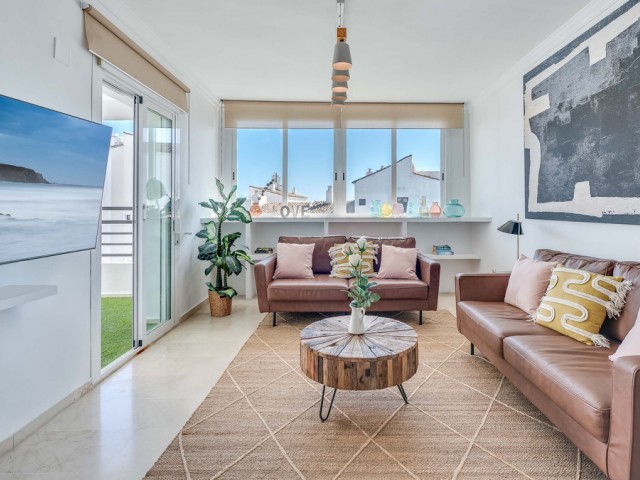3 Bedrooms Apartment in Puerto Banús
