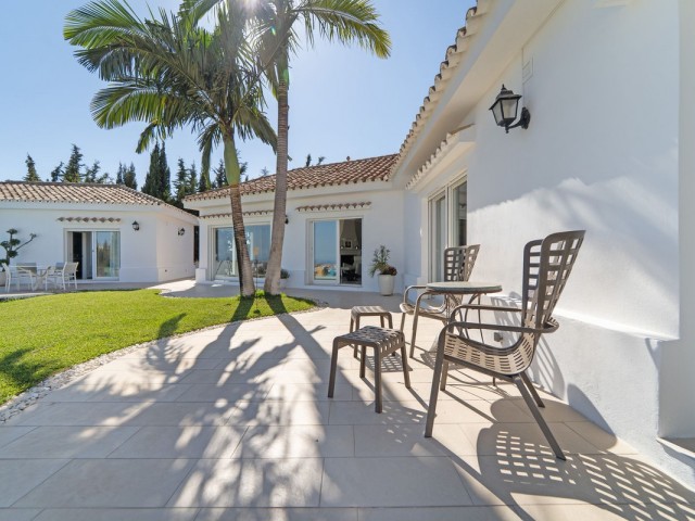 4 Bedrooms Villa in Sierrezuela