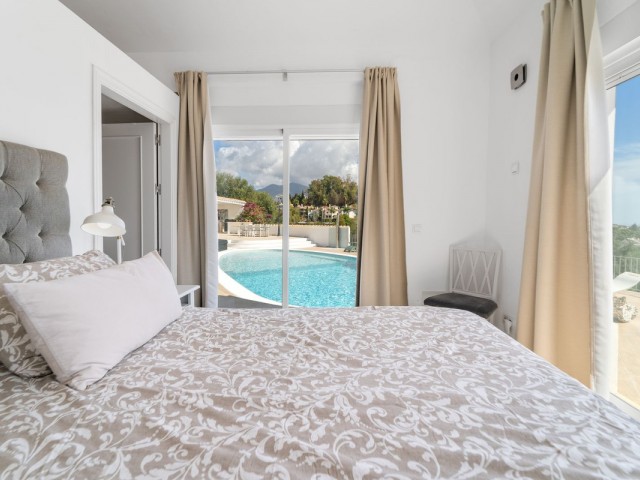 4 Bedrooms Villa in Sierrezuela