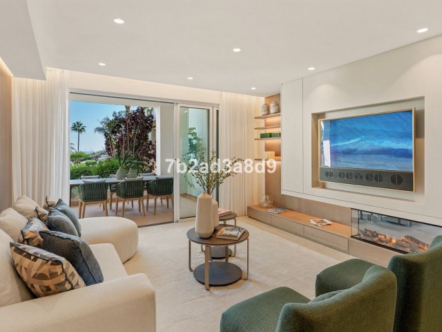 Apartamento con 3 Dormitorios  en New Golden Mile