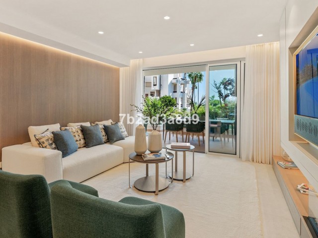 Apartamento con 3 Dormitorios  en New Golden Mile