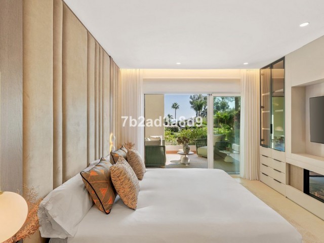 Apartamento con 3 Dormitorios  en New Golden Mile