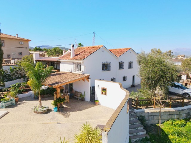 4 Slaapkamer Villa in Alhaurín el Grande