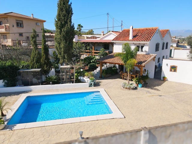 Villa avec 3 Chambres  à Alhaurín el Grande