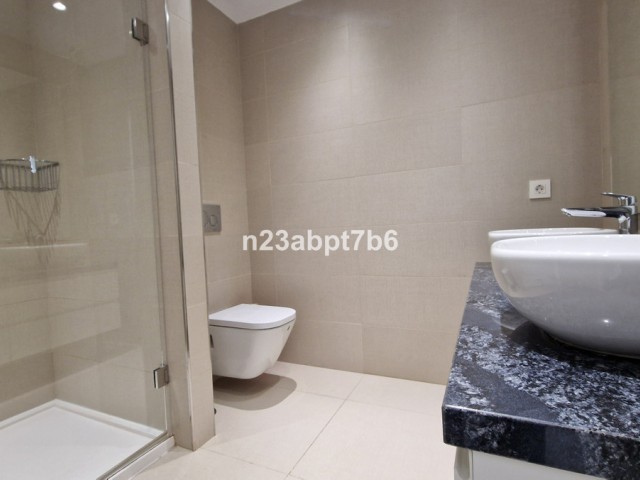 2 Soveroms Rekkehus i Nueva Andalucía