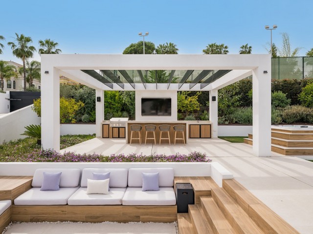 6 Soveroms Villa i Nueva Andalucía