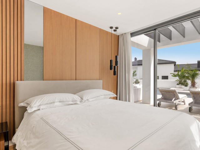 6 Soveroms Villa i Nueva Andalucía