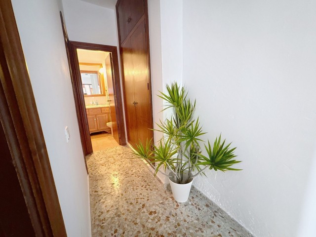 5 Soveroms Villa i Estepona