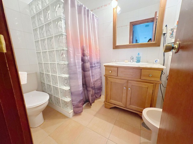 5 Soveroms Villa i Estepona