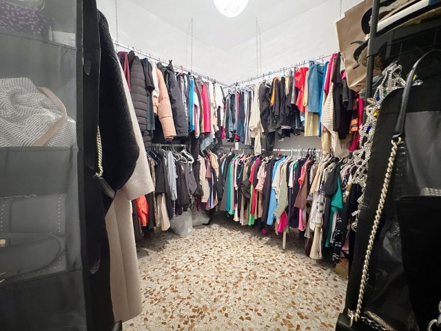 5 Soveroms Villa i Estepona