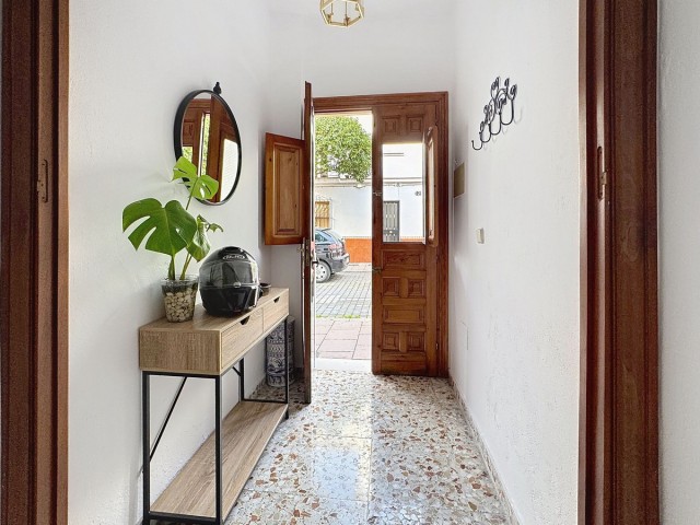 Villa avec 5 Chambres  à Estepona