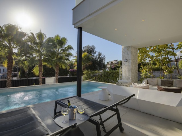 6 Bedrooms Villa in San Pedro de Alcántara